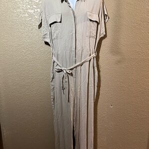 NWT Women’s XXL jumpsuit